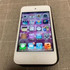☆iPod touch ☆第4世代☆美品！おまけ付きのサムネイル
