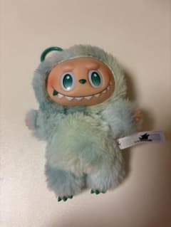 ラブブのサムネイル