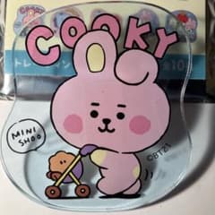 신품 미품 BTS BT21 아크릴 클립 배지 정가 715 엔 쿠키 쿠키