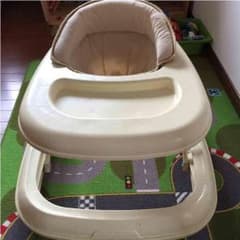 yuki様専用 歩行器 白のサムネイル