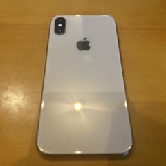 iPhone Xs ゴールド 256GBのサムネイル