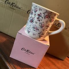 Cath Kidston 花柄マグカップ 陶器製のサムネイル
