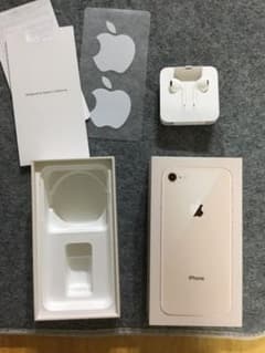「CREA様専用」iPhone 8 空箱 純正イヤホンのサムネイル