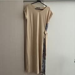 one way ロングワンピース ベージュのサムネイル