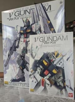 MG 1/100 νガンダム Ver.Ka プラモデルのサムネイル