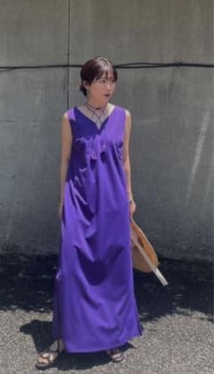 Ameri CROSS STRAP CUT DRESSのサムネイル