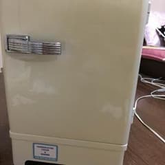 ミニ冷蔵庫のサムネイル