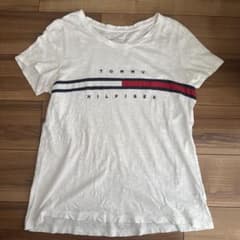 【匿名配送】TOMMY HILFIGER 半袖Tシャツ ホワイトのサムネイル