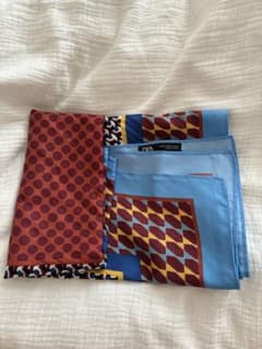 ZARA シルク風スカーフ 赤 青のサムネイル