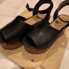 ローリーズファーム サンダルのサムネイル