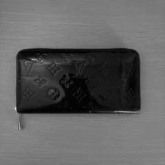 louis vuitton財布のサムネイル