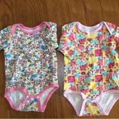80 キルト素材 ロンパース2枚組のサムネイル