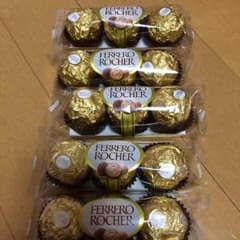値下げ❗️ロシェチョコレートのサムネイル