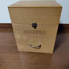 中古品】 dōTERRA 木製 エッセンシャルオイル 収納ボックス - メルカリ