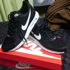NIKE AIRMAXのサムネイル