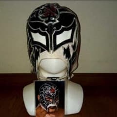 新日本プロレス  BUSHI マスク 白黒ハーフのサムネイル