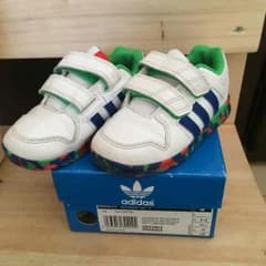 みょん様専用★adidasスニーカーのサムネイル