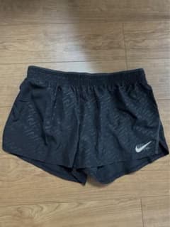 【未使用】NIKE ナイキ　ランニングパンツのサムネイル