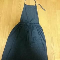 エプロンワンピースのサムネイル