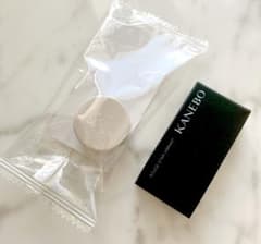 RMK ファンデ KANEBO　リップのサムネイル