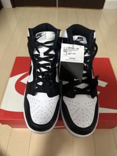 NIKE DUNK HIGH RETROのサムネイル