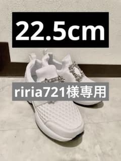 ビジュー付きスニーカーのサムネイル