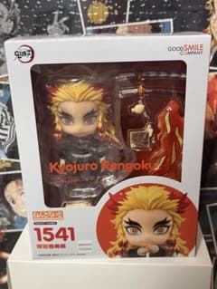 【新品未開封】ねんどろいど　煉獄杏寿郎　鬼滅の刃　フィギュア　1541のサムネイル