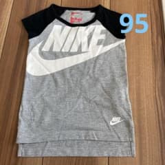 NIKE Tシャツのサムネイル