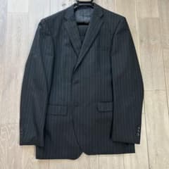 洋服の青山　ストライプ 黒スーツのサムネイル