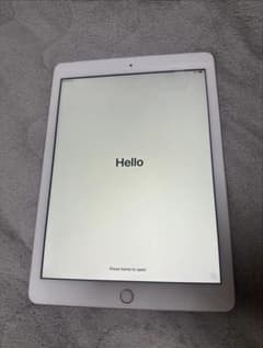 美品　値段交渉可　Apple iPad ゴールド 本体のサムネイル