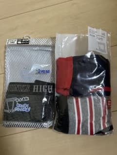 新品UNIQLO ボクサーブリーフ 140 3枚セットのサムネイル