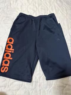 adidas ハーフパンツ ネイビー オレンジ ロゴ　150のサムネイル
