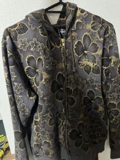 R*8様 STUSSY ステューシー ハイビスカス柄 ジップパーカー メンズのサムネイル