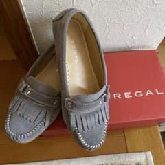 REGALスエードローファー（グレー）のサムネイル