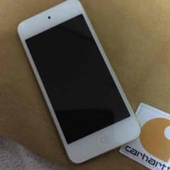 iPod touch16GB 不良品ですのサムネイル