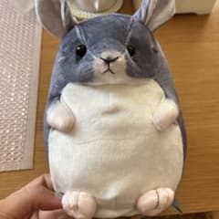 ウサギ ぬいぐるみ グレーとホワイトのサムネイル