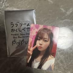 Shuri様専用 TWICE ラブリーのかくしべや トレカのサムネイル