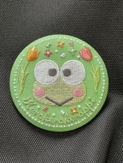 花言葉 刺繍 缶バッチ けろけろけろっぴのサムネイル