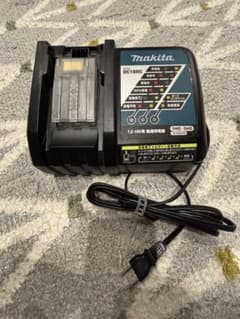 MAKITA マキタ DC18RC 急速充電器 7.2-18Vのサムネイル