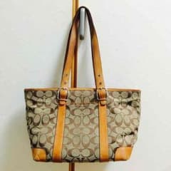 COACH トートバッグのサムネイル