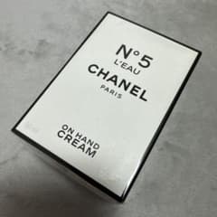 新品未使用 CHANEL N°5 ロー ハンド＆ボディクリームのサムネイル