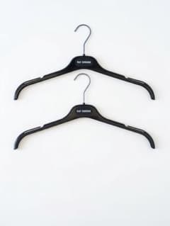 RAF SIMONS ラフシモンズ ハンガー 2本セット - メルカリ