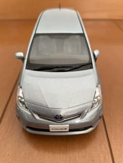 さらにお値下げ❗️TOYOTA プリウスα  ミニカー　非売品のサムネイル