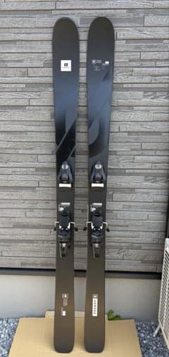 ARMADA stranger 180zeroシリーズ ストレンジャー 2324 ARMADA stranger 180zeroシリーズ ストレンジャー 2324 - メルカリ