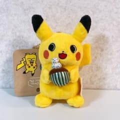 新品　未使用　ポケモンセンター のんびりライフ ピカチュウ ぬいぐるみマスコットのサムネイル