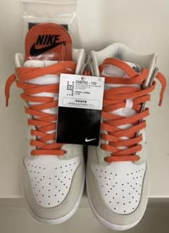 NIKE ウィメンズ ダンク ハイ SE ファーストユースのサムネイル