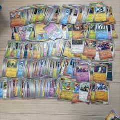 値下げ⭐︎ポケモンカードまとめ売りのサムネイル