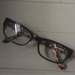 【リナペチーノ様専用】Vivienne Westwood メガネのサムネイル