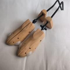 木製 シューズストレッチャー 2個セットのサムネイル