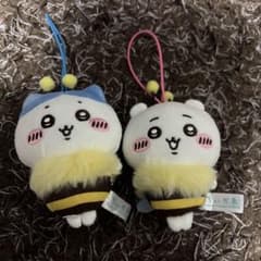 ちいかわ ハチさんぬいぐるみ マスコット2種セットのサムネイル